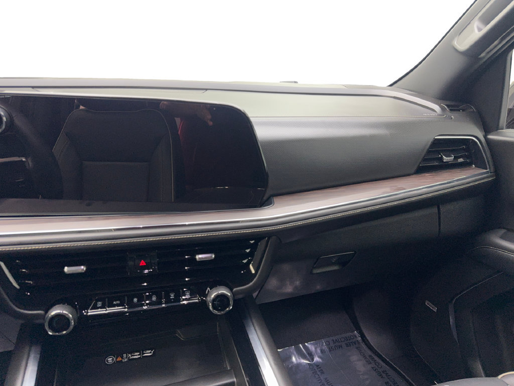 Used 2025 Chevrolet Tahoe Premier RWD image 60