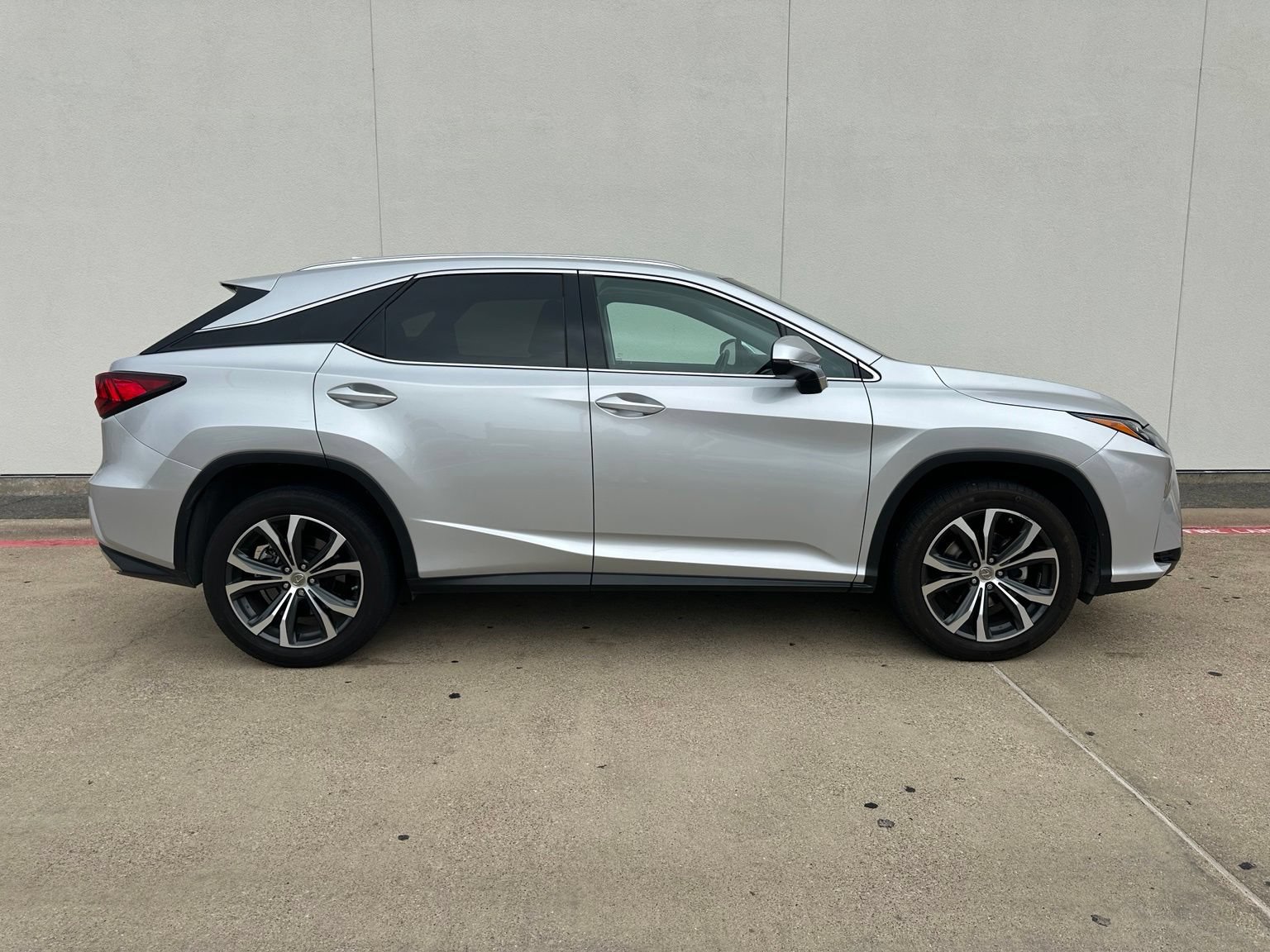Used 2016 Lexus RX 350 FWD w/ Premium Package image 8