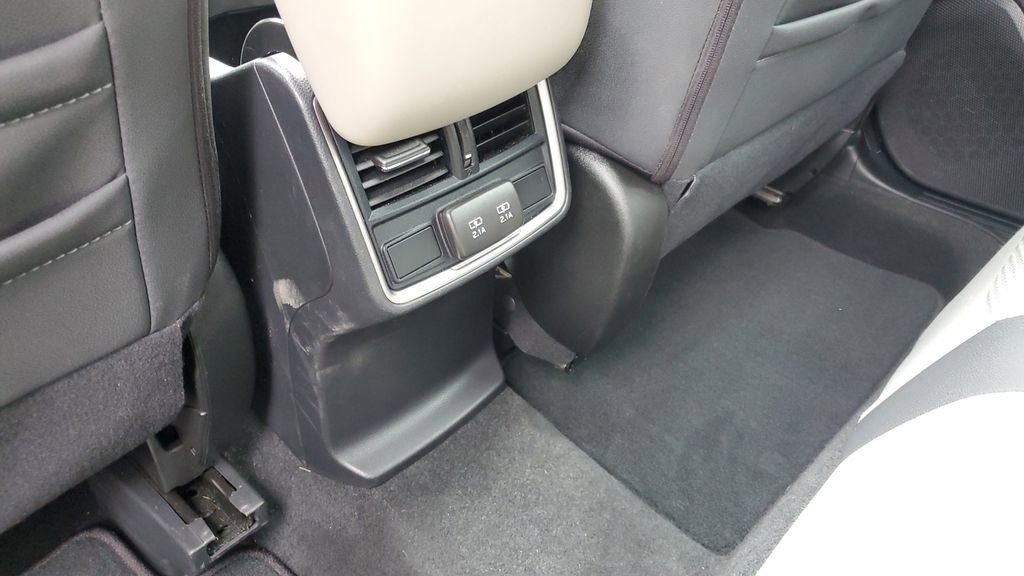 Certified 2023 Subaru Forester Premium AWD/4WD image 26