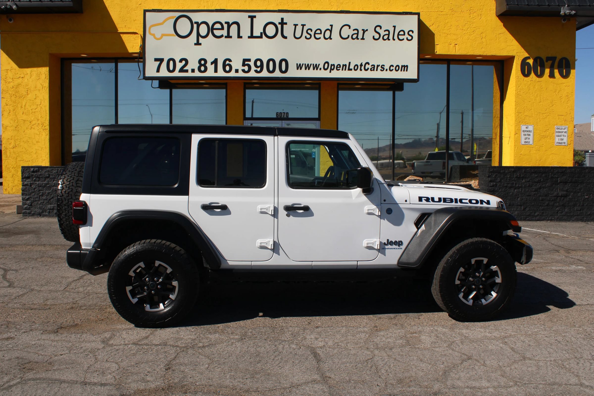 Used 2024 Jeep Wrangler Unlimited Rubicon 4xe AWD/4WD image 4