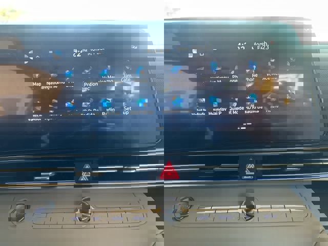 New 2026 Hyundai Elantra Limited image 8