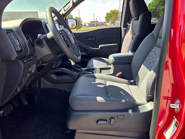 New 2027 Nissan Frontier SV w/ SV Convenience Package RWD image 5