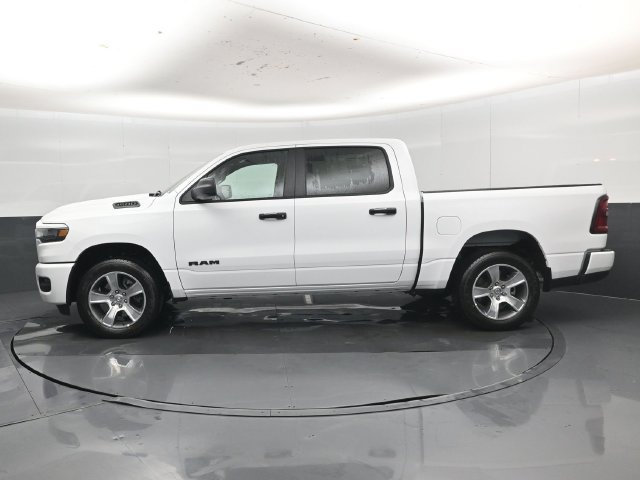 New 2027 RAM 1500 Express AWD/4WD image 38