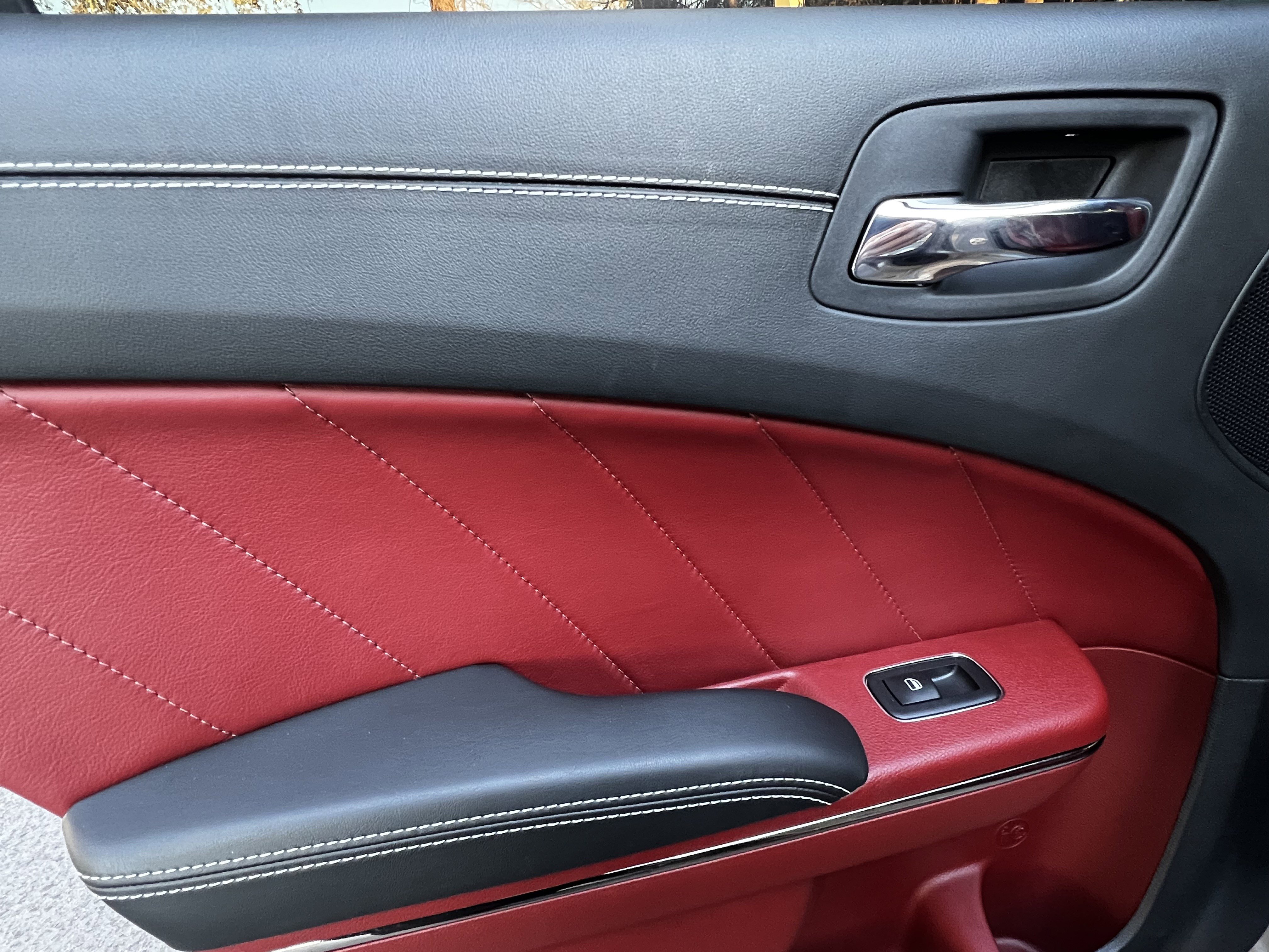 Used 2022 Dodge Charger SRT Hellcat w/ Harman/Kardon Audio Group image 30