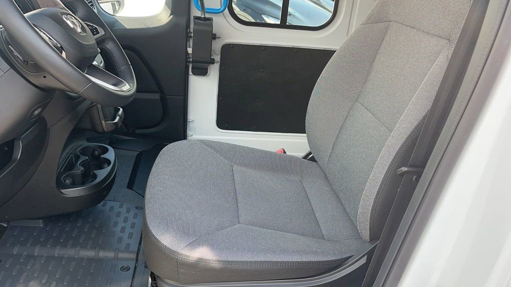 New 2024 RAM ProMaster 3500 w/ Delivery Van Package image 11