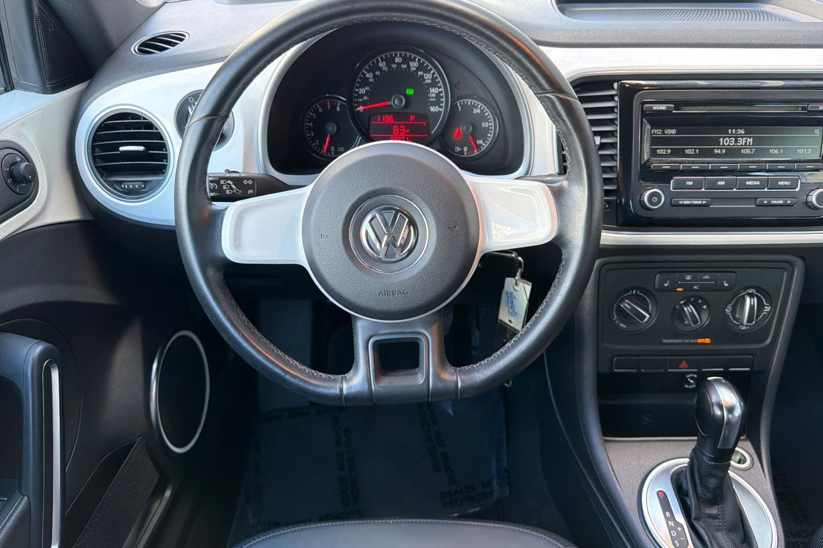 Used 2012 Volkswagen Beetle 2.5 image 17