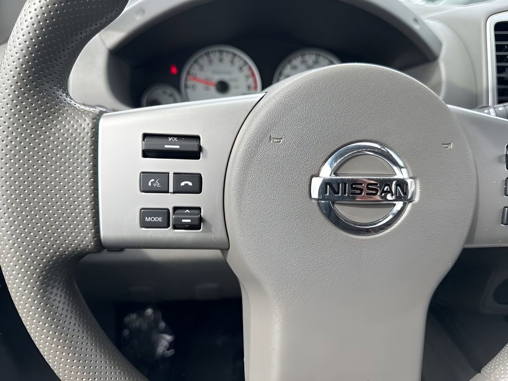 Used 2019 Nissan Frontier Desert Runner image 13