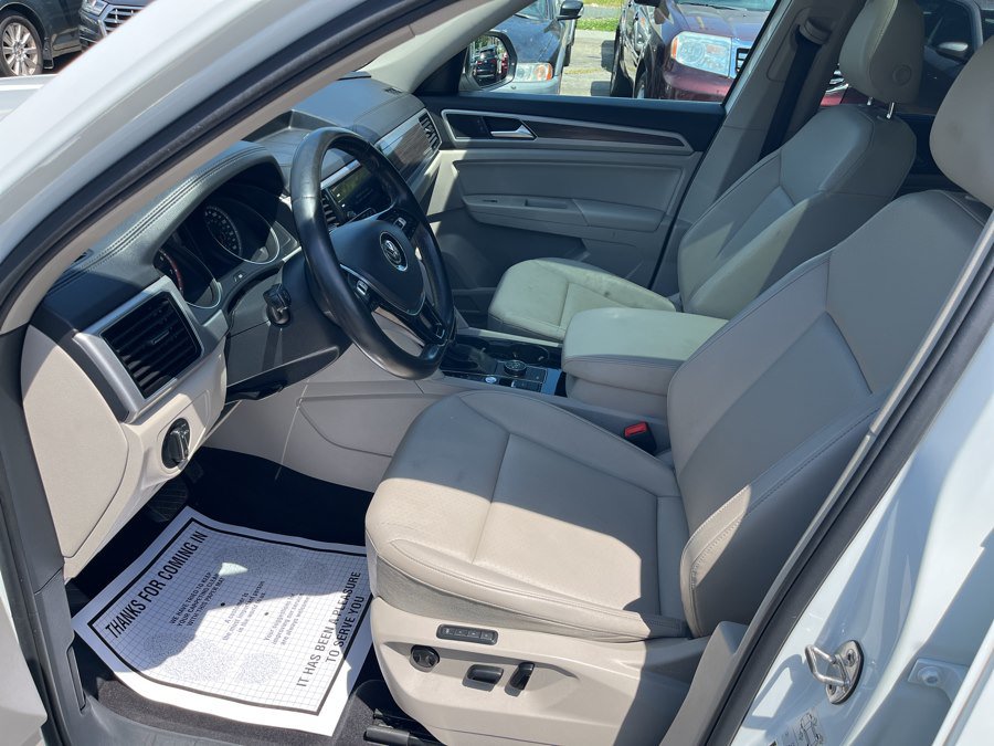 Used 2018 Volkswagen Atlas SEL AWD/4WD image 10
