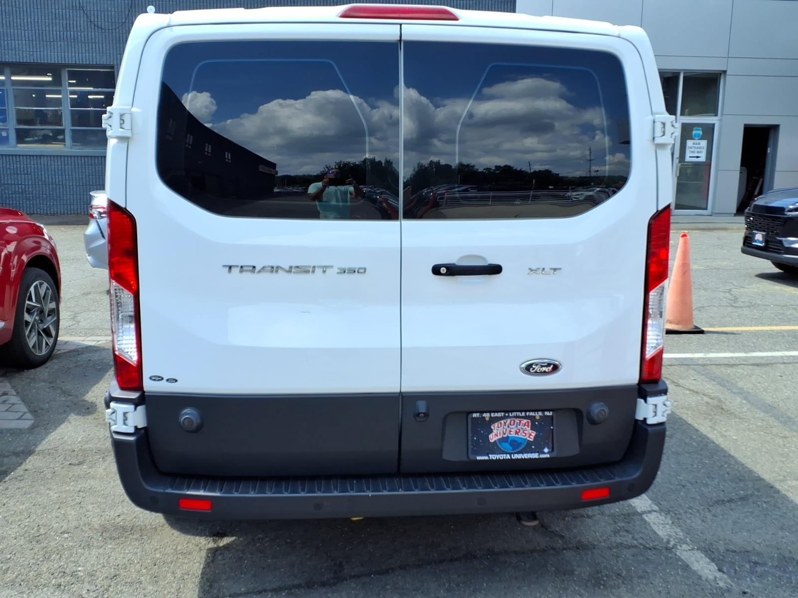 Used 2020 Ford Transit 350 XLT RWD image 5