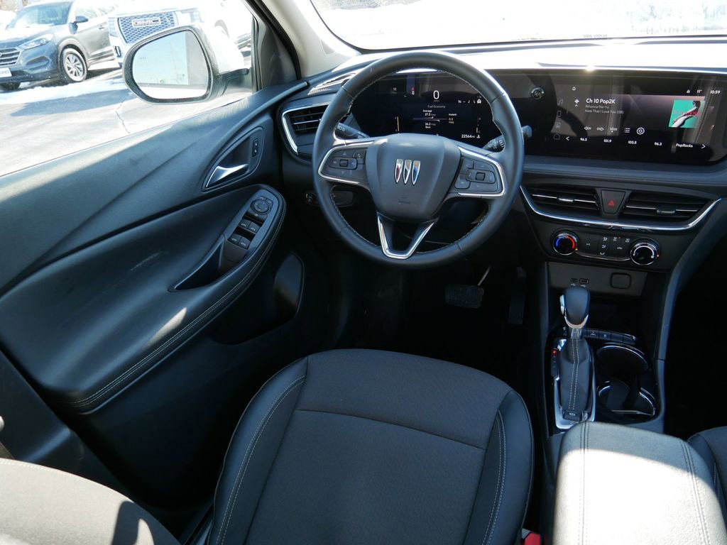 Used 2025 Buick Encore GX Preferred image 13