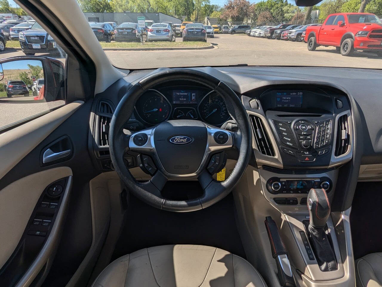 Used 2012 Ford Focus SEL FWD image 16