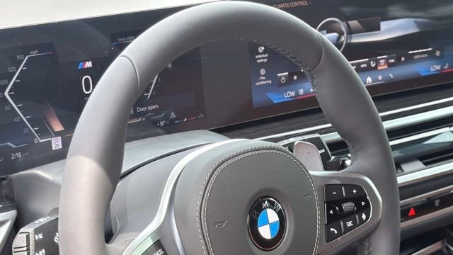 New 2027 BMW X7 xDrive40i w/ M Sport Package AWD/4WD image 16