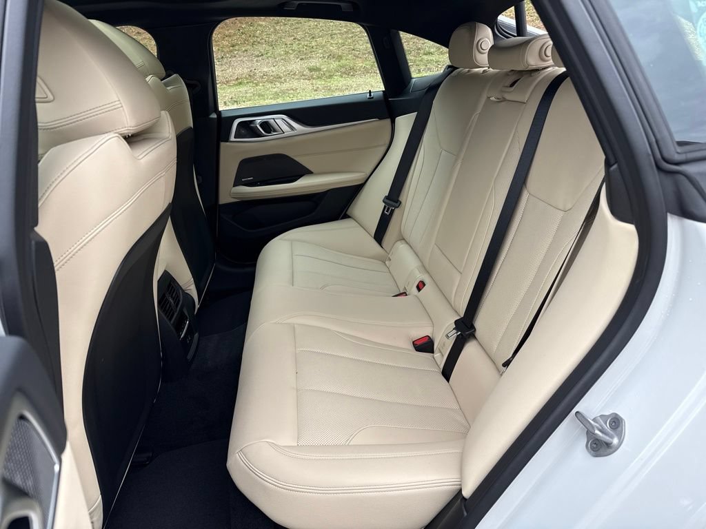 Used 2026 BMW i4 xDrive40i w/ Premium Package AWD/4WD image 27