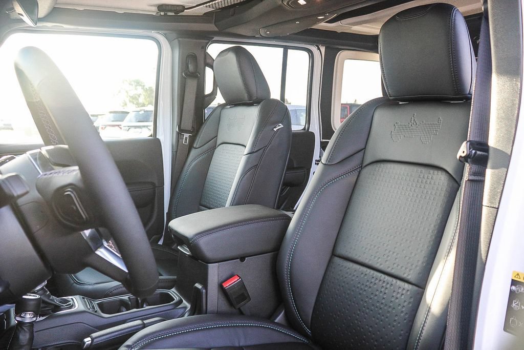 New 2026 Jeep Wrangler Unlimited Sport AWD/4WD image 18