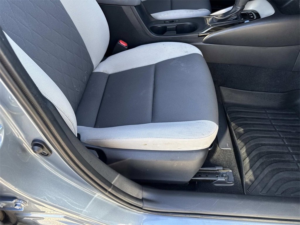 Used 2024 Toyota Corolla LE image 27