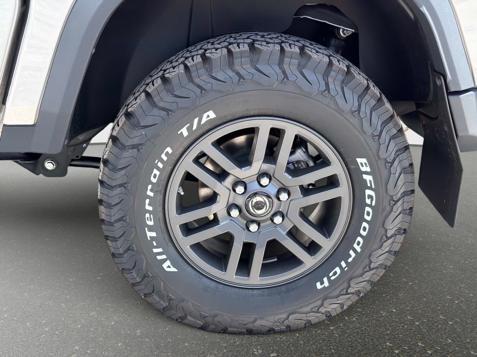 New 2026 INEOS Grenadier Quartermaster AWD/4WD image 9