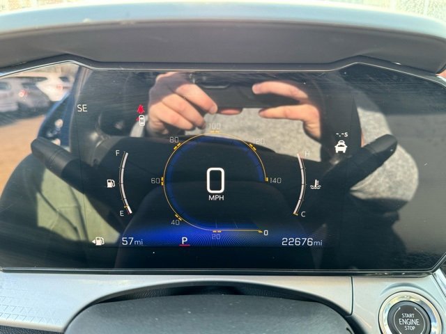 Used 2024 Chevrolet Trax LT w/ Driver Confidence Package image 17