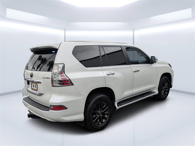Used 2020 Lexus GX 460 Premium image 3
