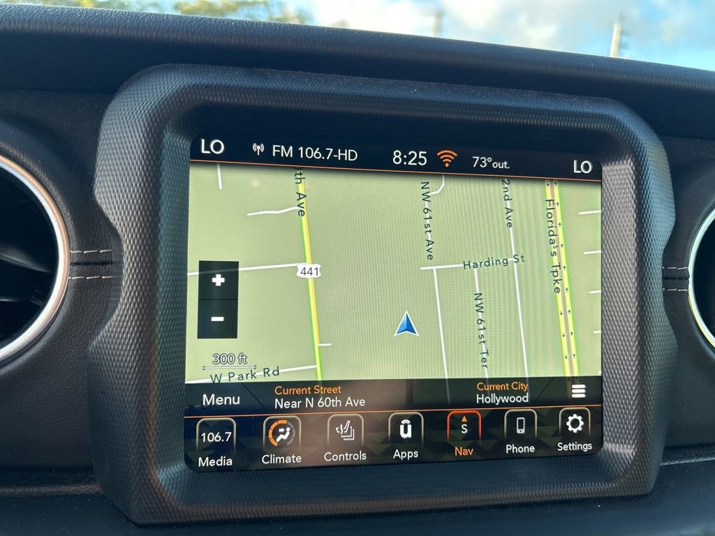 Used 2023 Jeep Wrangler Unlimited Sahara w/ Cold Weather Group image 13