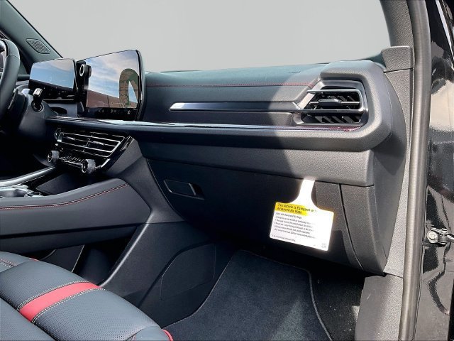 New 2027 Chevrolet Traverse RS AWD/4WD image 28