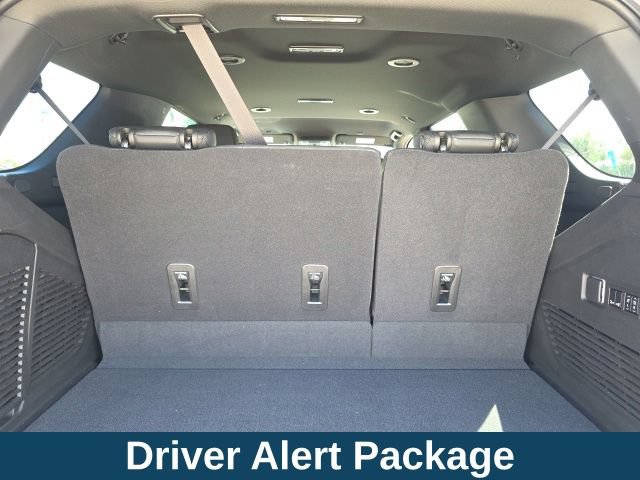 Used 2023 Chevrolet Tahoe LT w/ Luxury Package AWD/4WD image 11