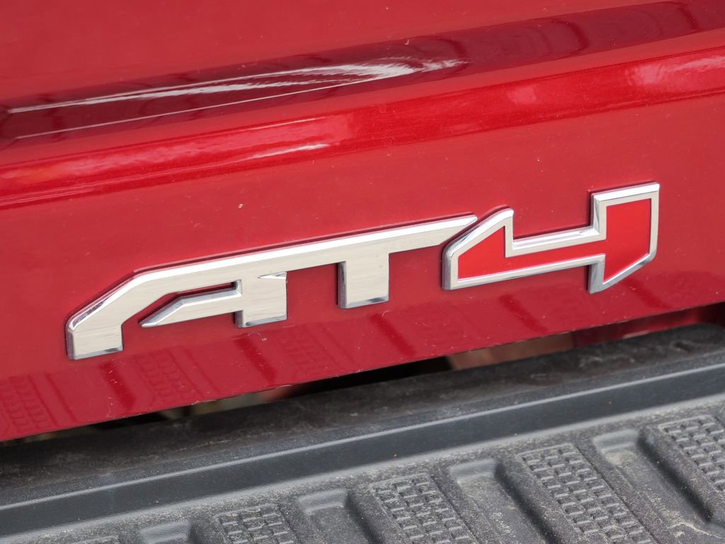 Used 2025 GMC Sierra 2500 AT4 w/ AT4 Premium Plus Package image 23