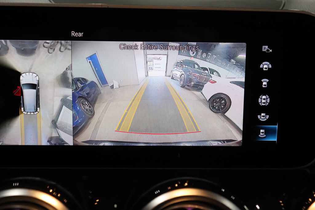 Used 2020 Mercedes-Benz GLB 250 image 29