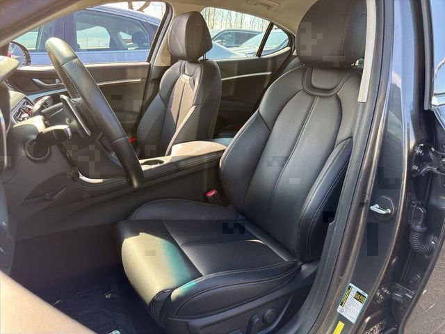 Used 2022 Genesis G70 2.0T AWD/4WD image 15