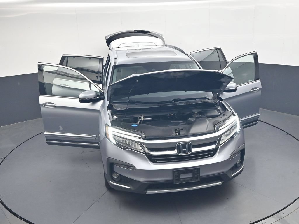 Certified 2019 Honda Pilot Touring image 38
