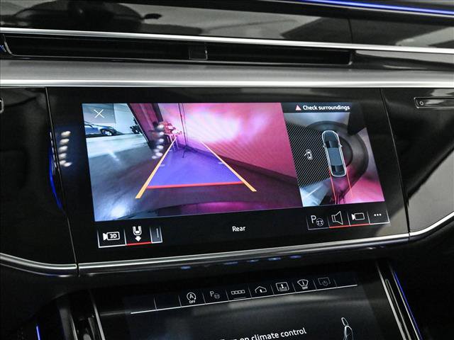 Used 2023 Audi S8 w/ S8 Comfort Plus Package AWD/4WD image 14