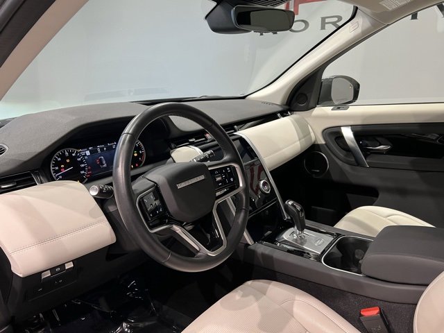 Used 2023 Land Rover Discovery Sport SE image 24