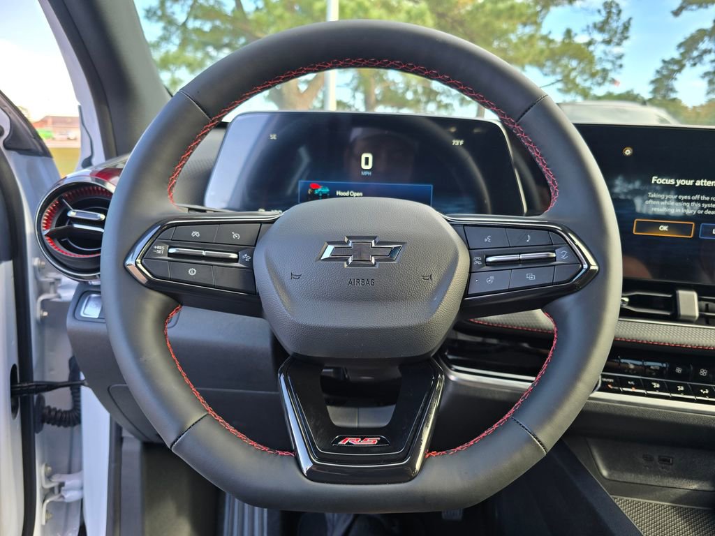 New 2026 Chevrolet Equinox RS FWD image 16