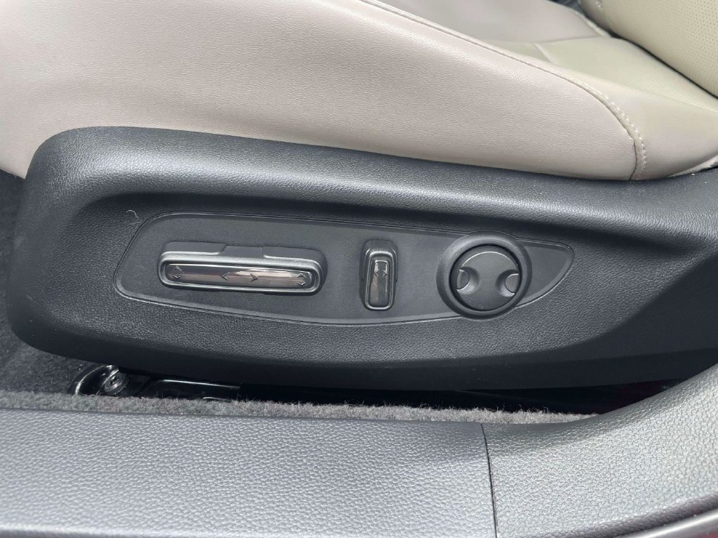 Certified 2023 Honda Accord Touring image 19
