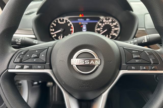 Used 2023 Nissan Altima 2.5 SV image 24