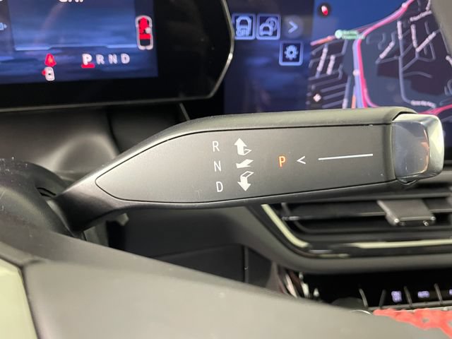 Certified 2026 Chevrolet Equinox EV RS FWD image 11