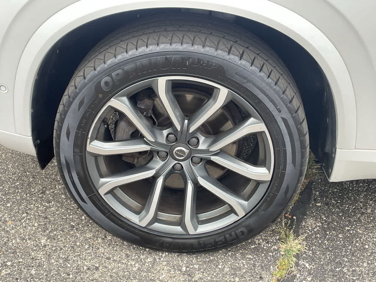 Used 2018 Volvo XC90 T5 Momentum w/ Convenience Package FWD image 37