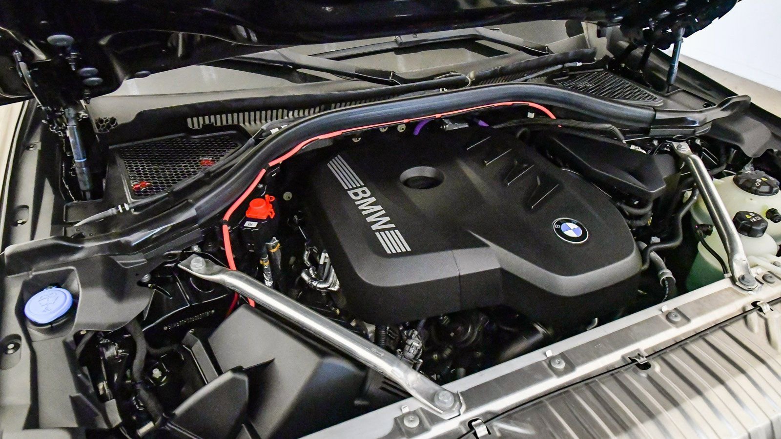 Used 2025 BMW X3 xDrive30i w/ Convenience Package image 26