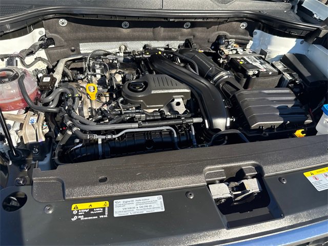 Certified 2023 Volkswagen Taos SE w/ Panoramic Sunroof Package image 15
