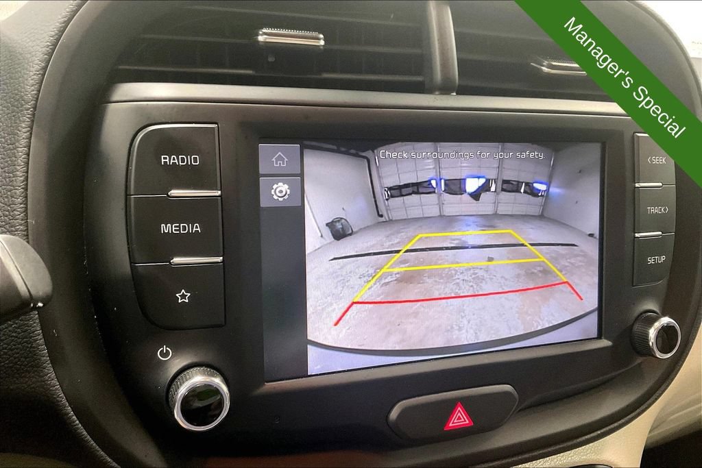 Used 2025 Kia Soul LX w/ LX Technology Package FWD image 27
