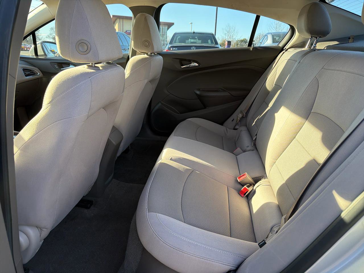 Used 2018 Chevrolet Cruze LS image 16