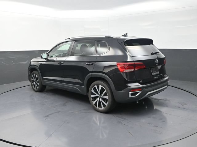 Used 2024 Volkswagen Taos SE FWD image 6