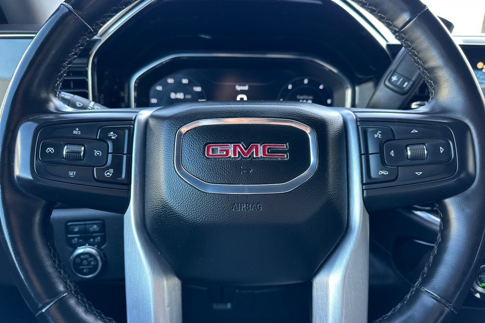 Certified 2024 GMC Sierra 1500 SLT RWD image 30