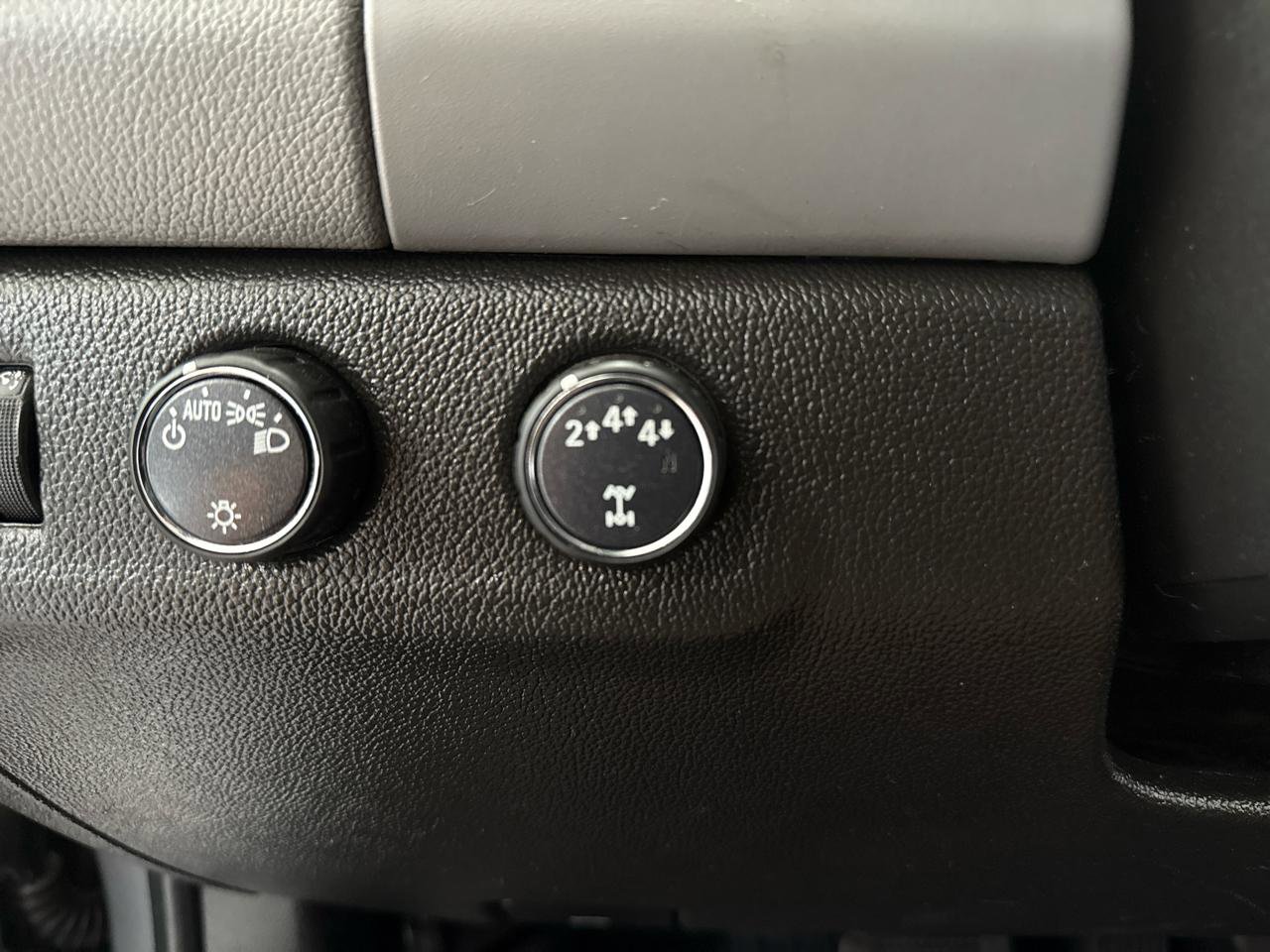 Used 2022 Chevrolet Colorado W/T w/ WT Convenience Package image 16