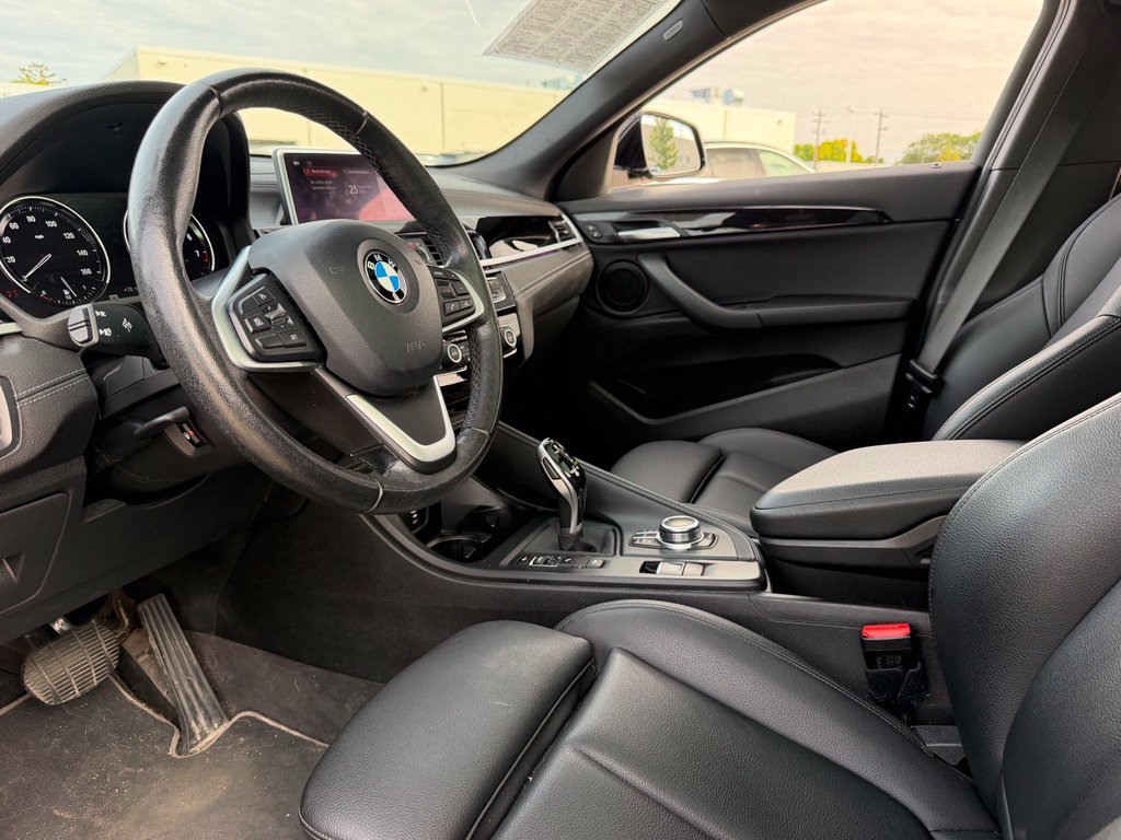 Used 2020 BMW X2 xDrive28i w/ Convenience Package AWD/4WD image 4
