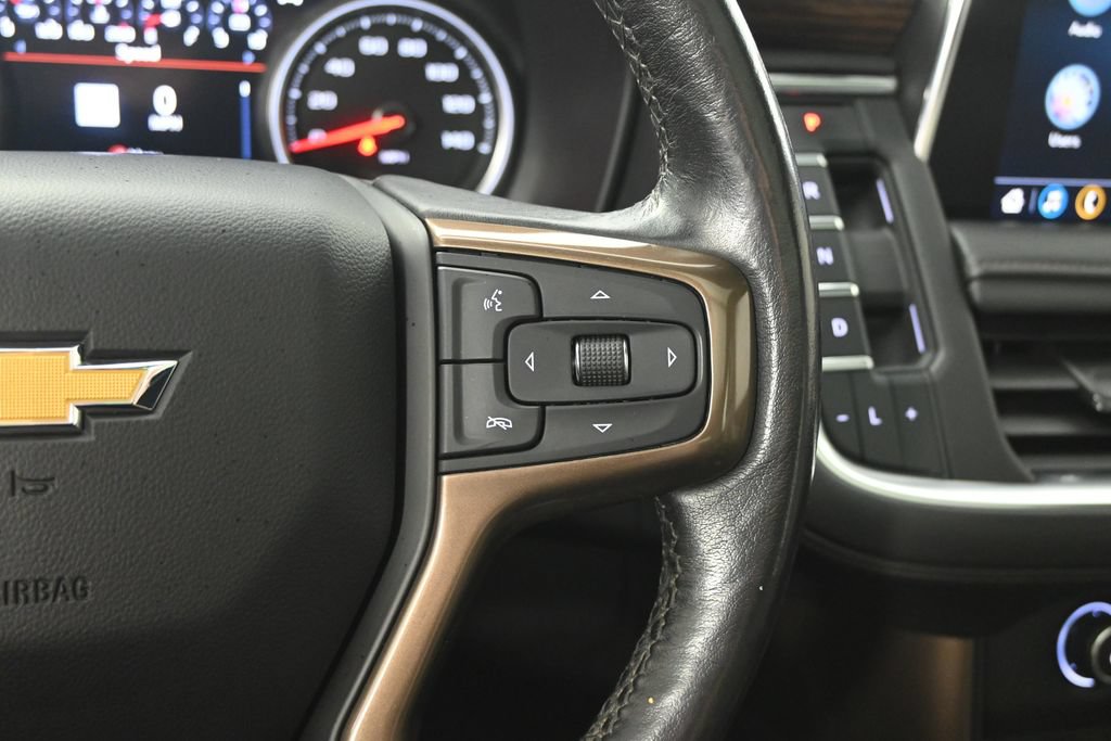 Used 2021 Chevrolet Suburban High Country AWD/4WD image 39