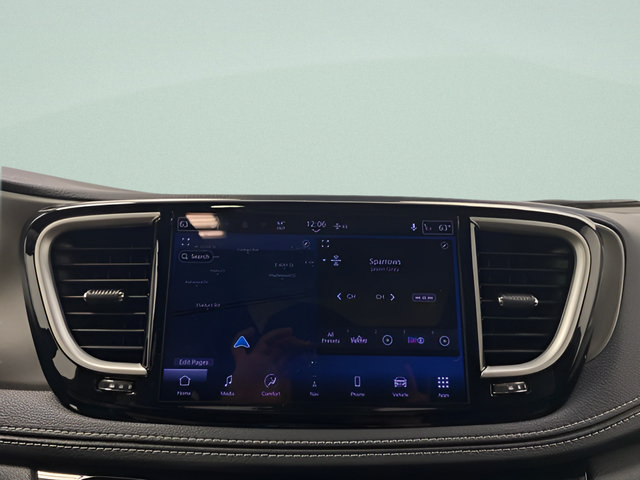 New 2027 Chrysler Pacifica Limited w/ Family Tech Group FWD image 10