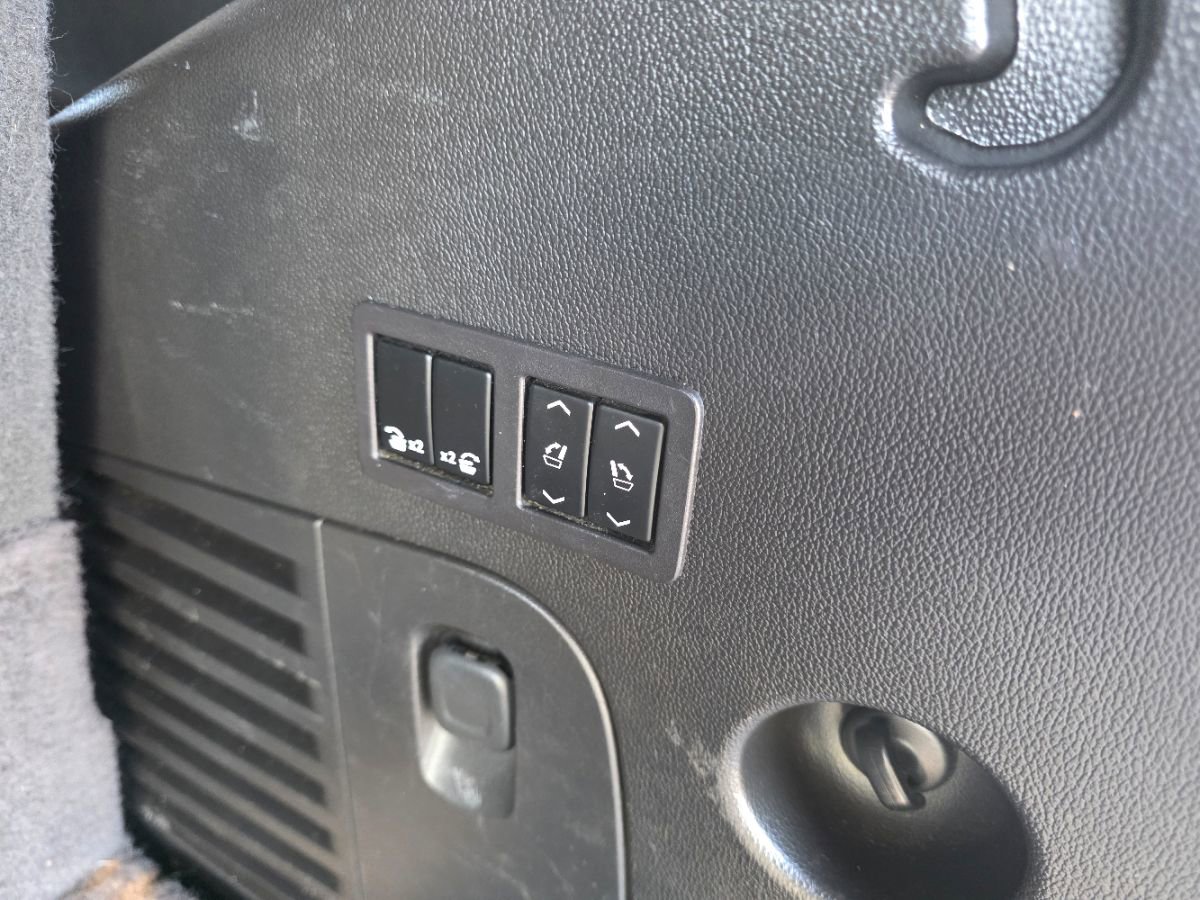 Used 2017 Chevrolet Tahoe Premier image 23