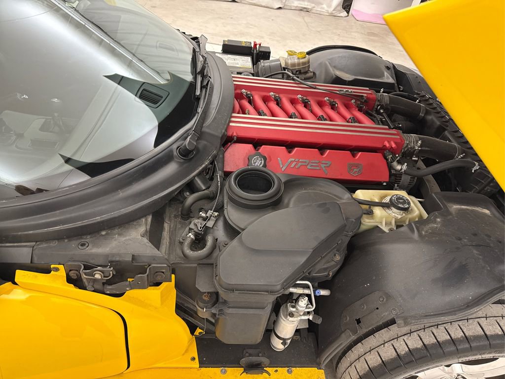 Used 2002 Dodge Viper RT/10 image 11