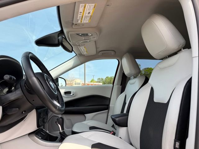 Used 2017 Jeep Compass Latitude w/ Popular Equipment Group image 24