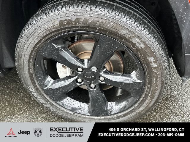 Used 2024 Jeep Grand Cherokee Altitude image 7